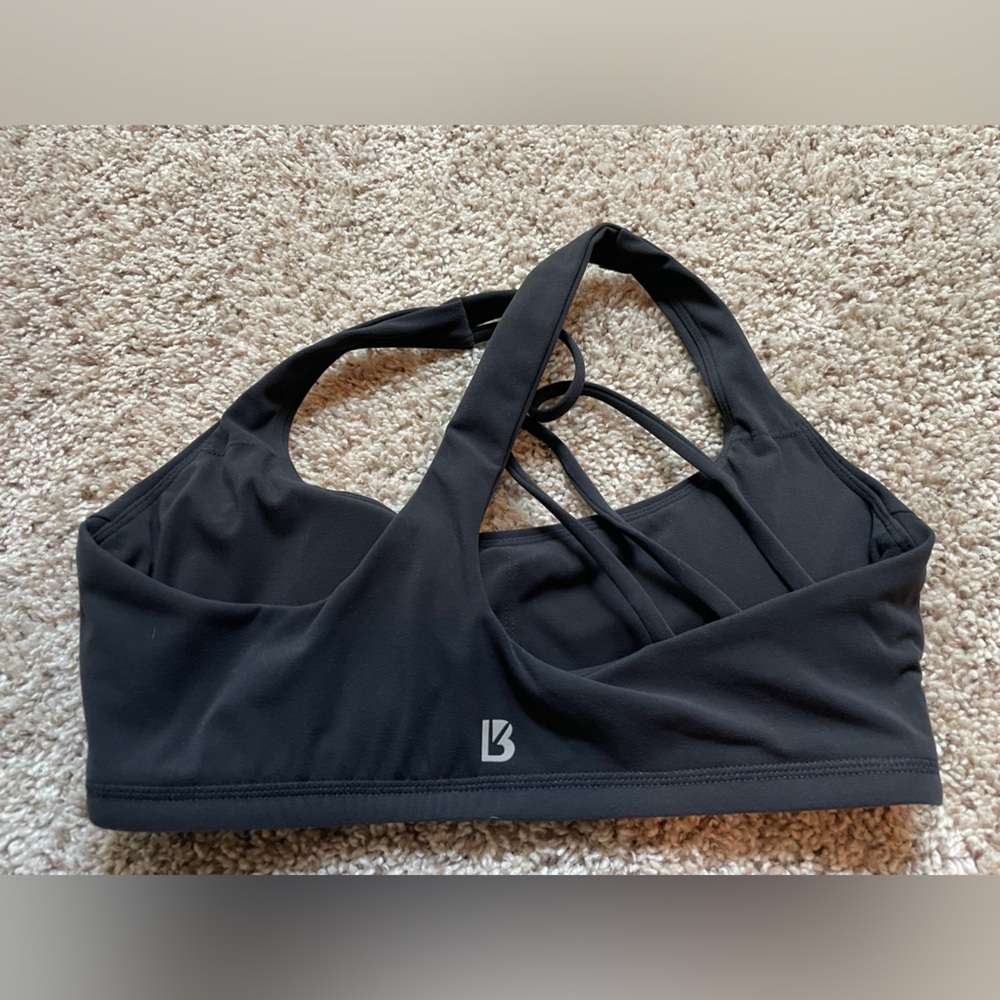Buffbunny Sports Bra in Onyx Black! Size M, gently worn only a few times. Size M